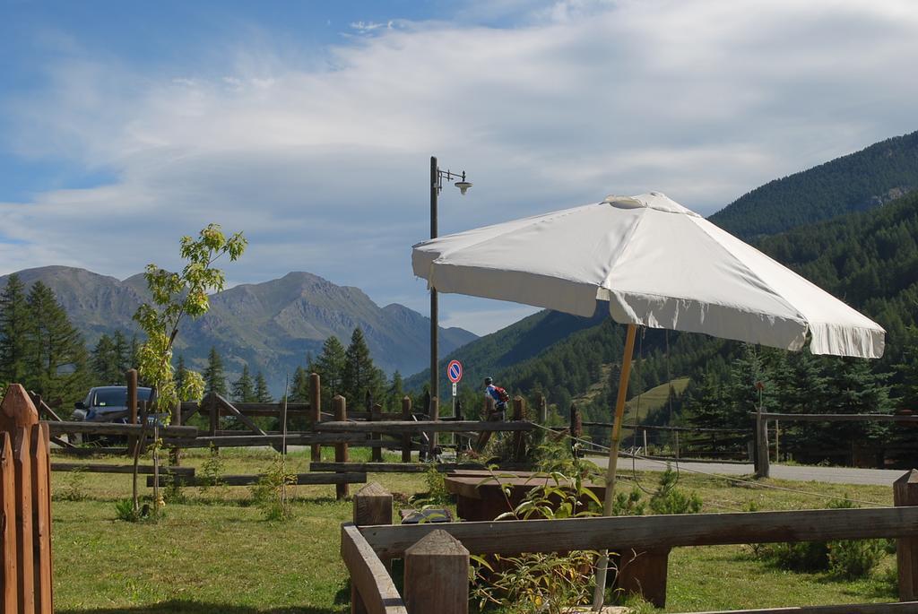 Baita Del Plan Pragelato Exterior photo